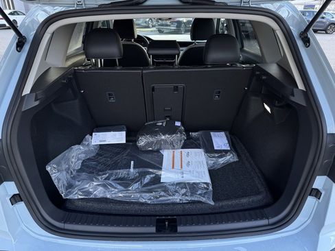 New 2026 Volkswagen Taos SE image 13