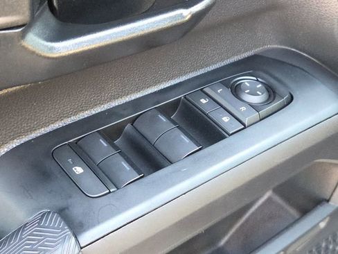 Used 2025 Toyota Tacoma SR5 image 20