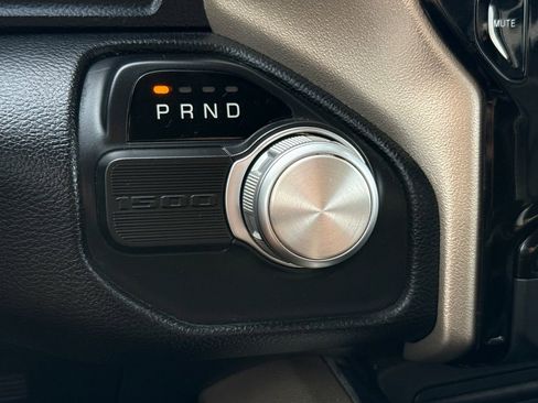 Used 2019 RAM 1500 Laramie image 23