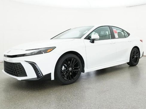 New 2026 Toyota Camry SE image 52
