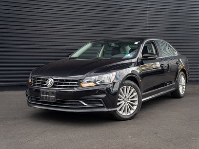 Used 2017 Volkswagen Passat 1.8T SE