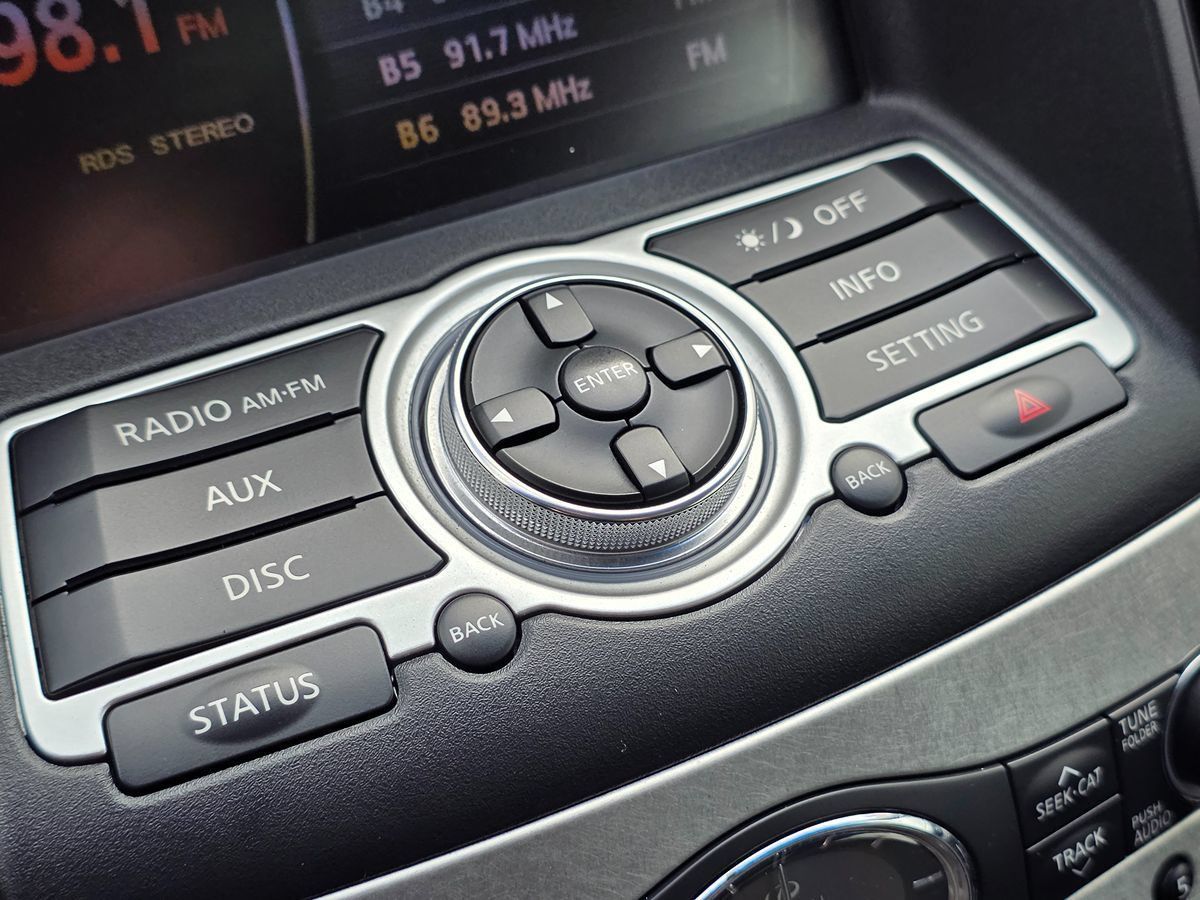 Used 2009 INFINITI G37 Sport w/ Premium Pkg RWD image 35