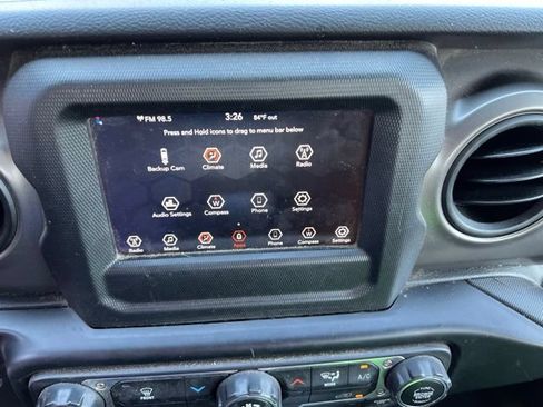 Used 2022 Jeep Wrangler Unlimited Sport AWD/4WD image 20