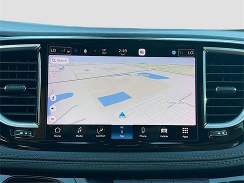 Used 2022 Chrysler Pacifica Pinnacle image 36