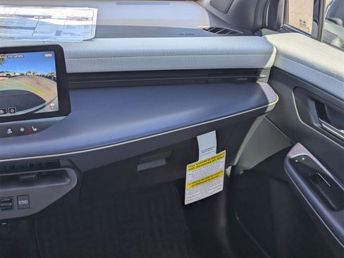 New 2026 Nissan Leaf SV+ image 25