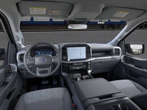 New 2025 Ford F150 Lightning XLT image 9