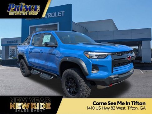New 2025 Chevrolet Colorado ZR2 w/ Midnight Edition image 1