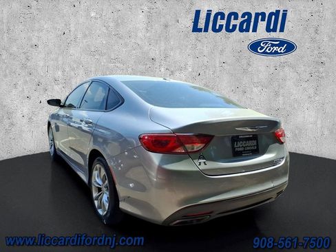 Used 2015 Chrysler 200 S FWD image 4