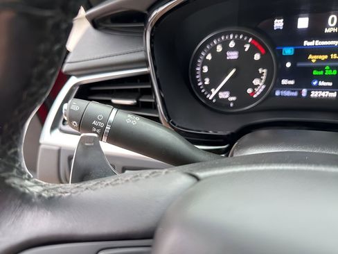 Certified 2023 Cadillac XT6 Sport w/ Technology Package image 32