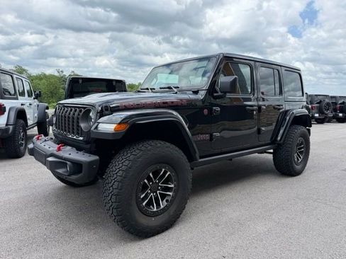 Used 2024 Jeep Wrangler Unlimited Rubicon AWD/4WD image 7