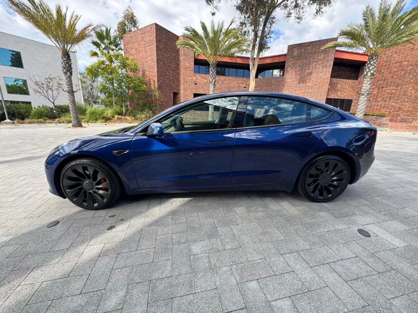 Used 2023 Tesla Model 3 Performance AWD/4WD image 5