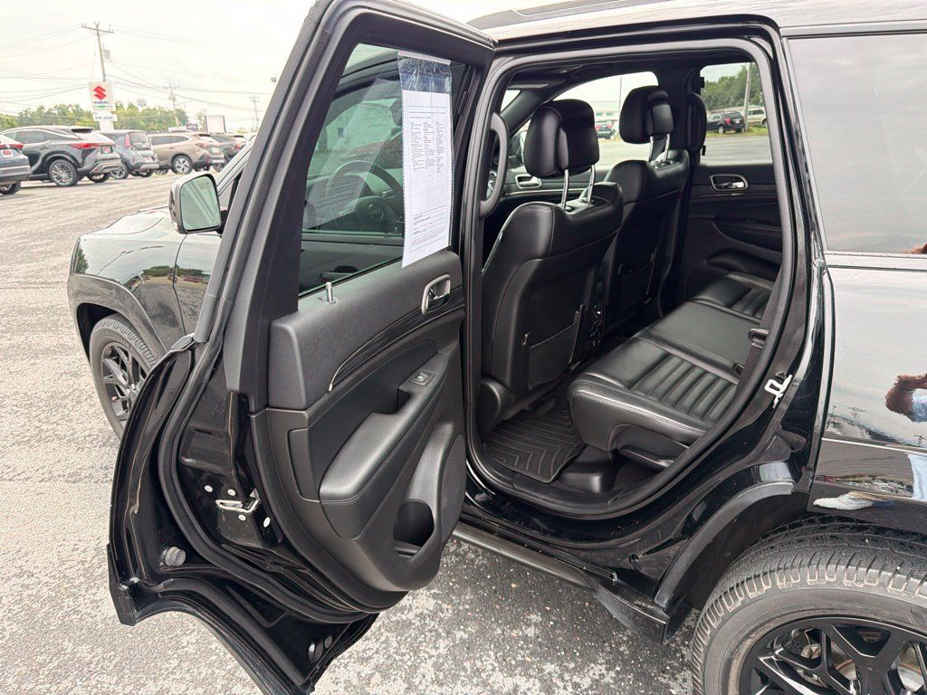 Used 2021 Jeep Grand Cherokee Limited X AWD/4WD image 15