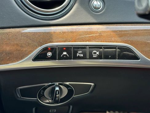 Used 2014 Mercedes-Benz S 63 AMG 4MATIC Sedan image 40