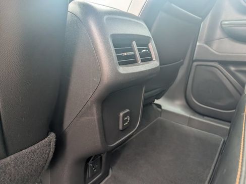 Used 2024 GMC Terrain AT4 AWD/4WD image 18
