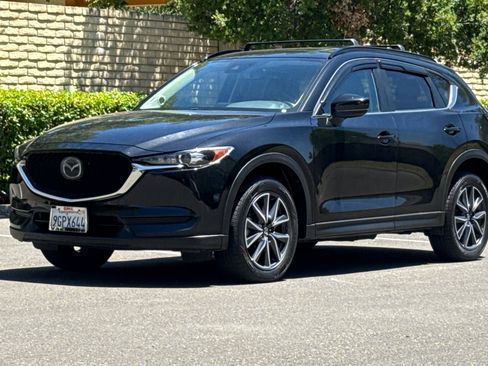 Used 2018 MAZDA CX-5 Touring w/ Preferred Equipment Package AWD/4WD image 9