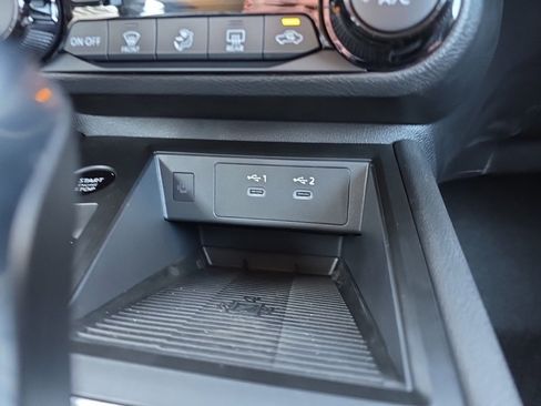 New 2026 Nissan Kicks SV image 24