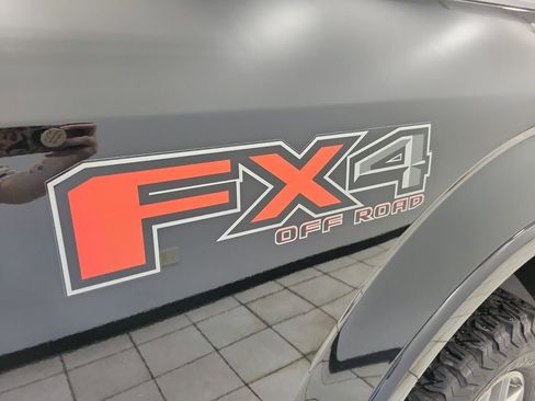 Used 2018 Ford F150 XLT w/ Equipment Group 302A Luxury image 20