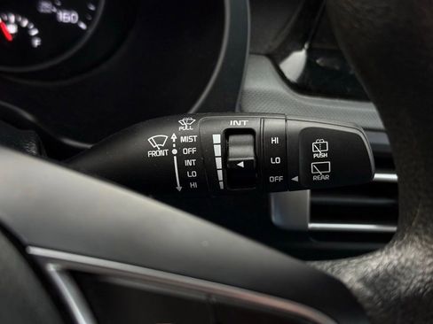 Certified 2023 Kia Seltos LX image 31