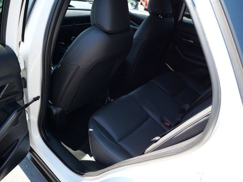 Used 2021 MAZDA CX-30 AWD 2.5 S w/ Select Package image 18