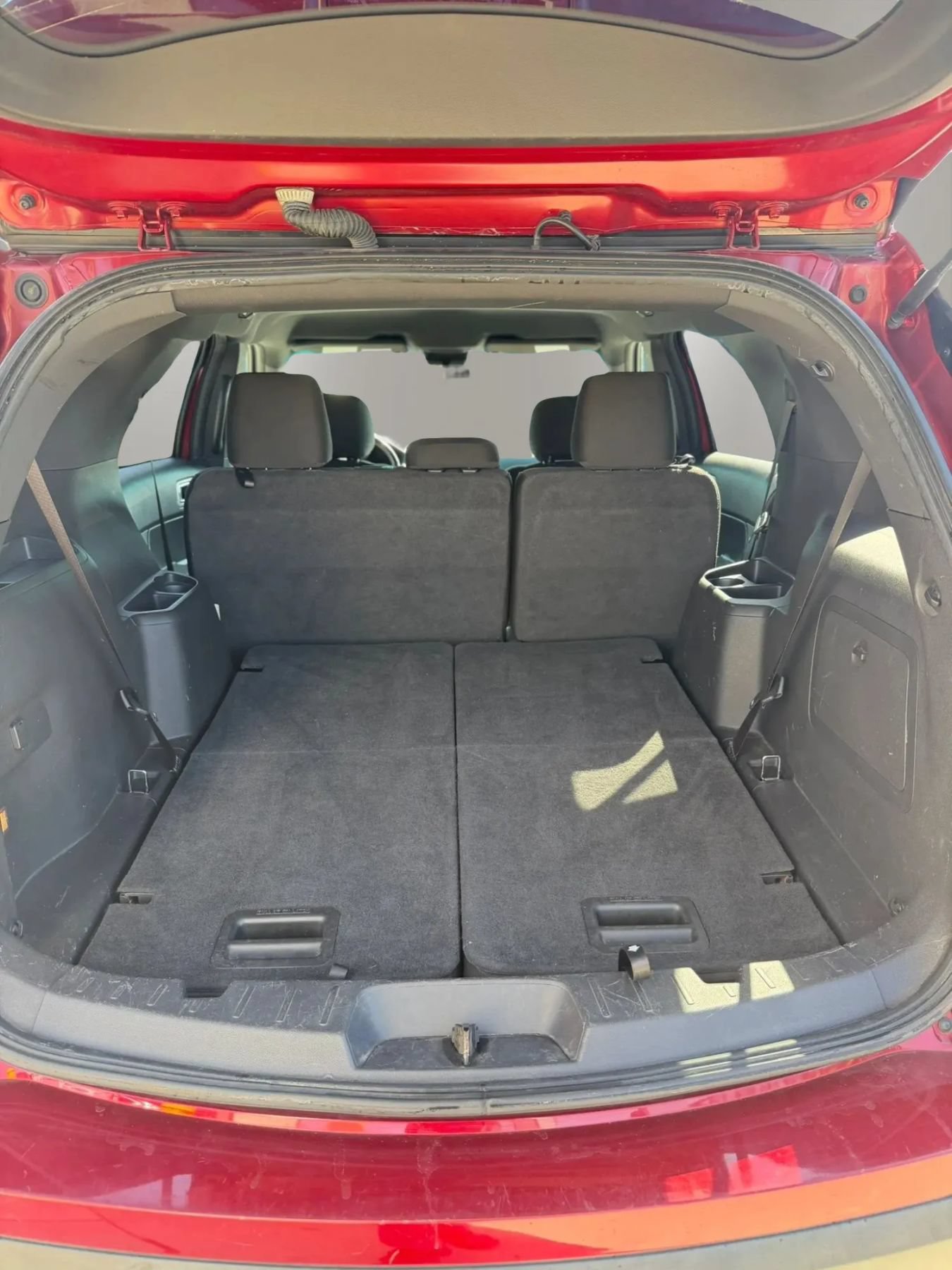 Used 2014 Ford Explorer XLT FWD image 9