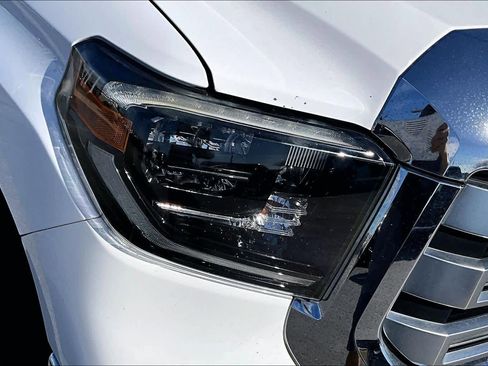 Used 2019 Toyota Tundra Limited image 27