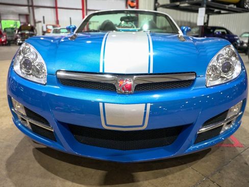 Used 2009 Saturn Sky Hydro Blue RWD image 12