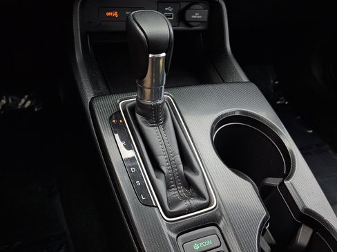 Used 2024 Honda Civic EX-L image 15