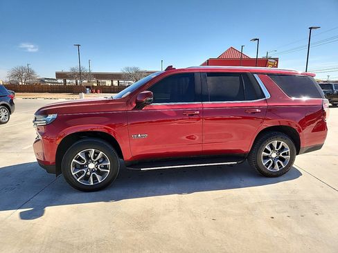 Used 2021 Chevrolet Tahoe LT w/ LT Signature Package image 2
