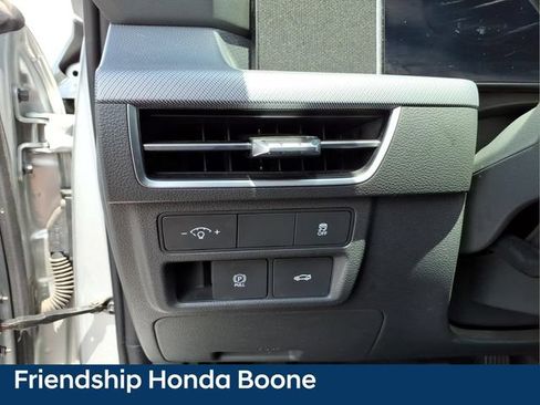 Used 2024 Hyundai Sonata SEL FWD image 24