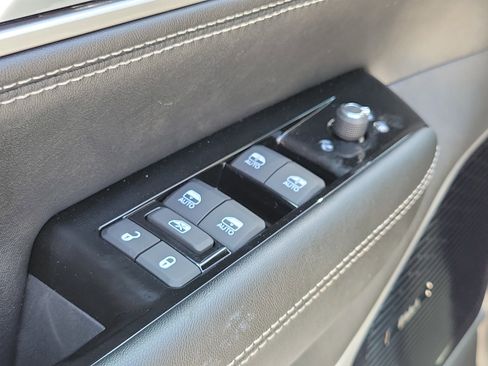 New 2026 Jeep Grand Wagoneer Limited AWD/4WD image 11
