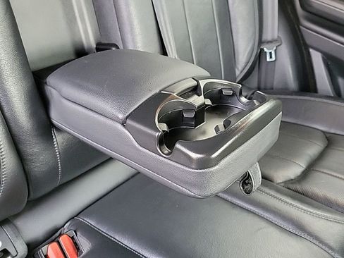 Used 2017 Land Rover Range Rover Evoque SE Premium image 14