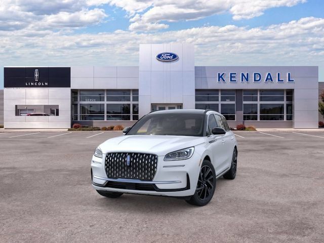 Used 2025 Lincoln Corsair Grand Touring w/ Equipment Group 301A AWD/4WD image 2