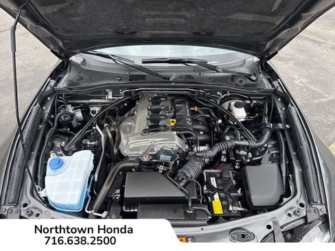 Used 2024 MAZDA MX-5 Miata RF Grand Touring w/ Weather Package image 15