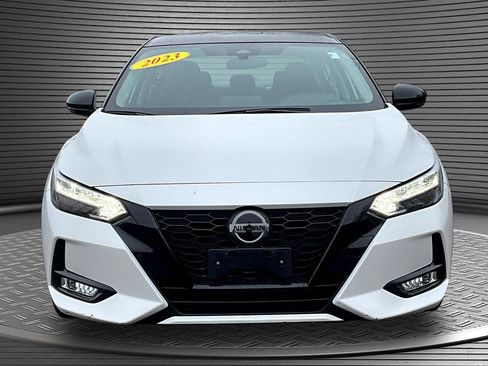 Used 2023 Nissan Sentra SR w/ Midnight Edition Package image 2