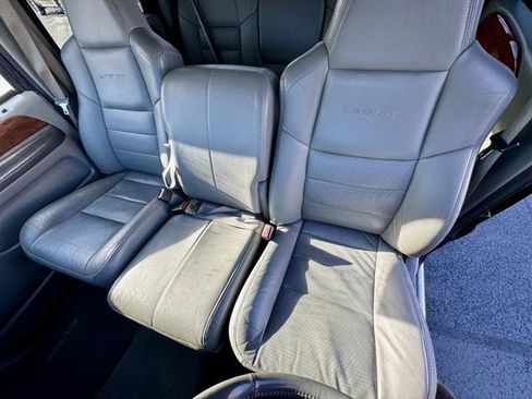 Used 2002 Ford F350 Lariat image 13