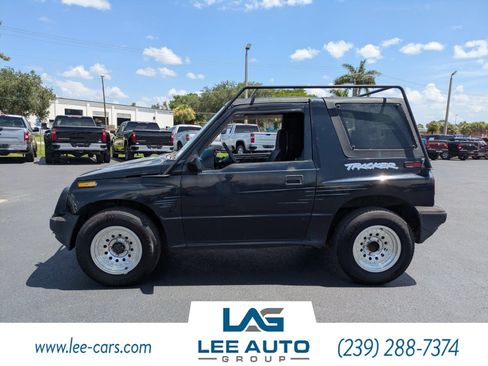 Used 1998 Chevrolet Tracker 4WD Convertible image 6