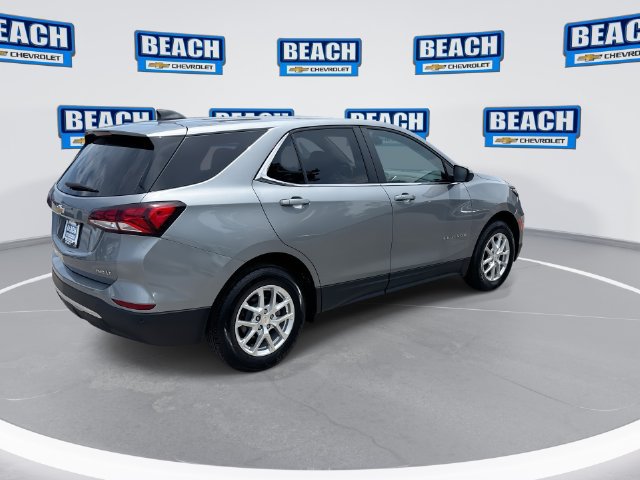 Used 2024 Chevrolet Equinox LT AWD/4WD image 8