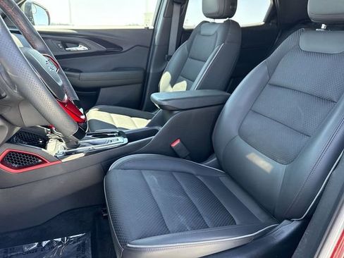 Used 2022 Chevrolet TrailBlazer RS image 11