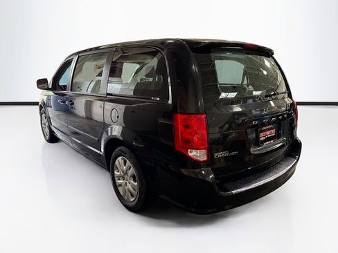Used 2016 Dodge Grand Caravan American Value Package w/ UConnect Hands-Free Group FWD image 8