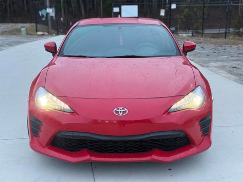 Used 2017 Toyota 86 860 Special Edition image 3