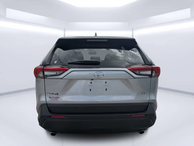 Used 2024 Toyota RAV4 LE FWD image 4