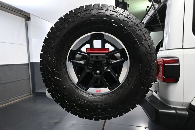 Used 2019 Jeep Wrangler Unlimited Rubicon AWD/4WD image 11