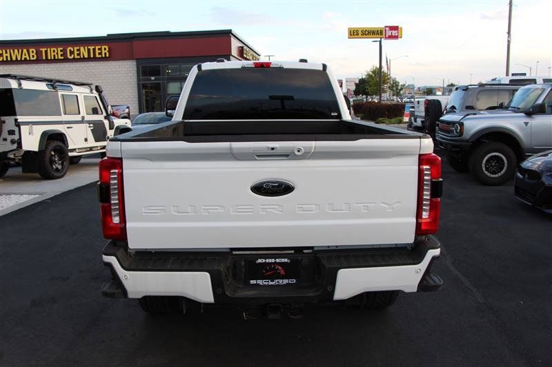 Used 2025 Ford F250 XLT w/ Black Appearance Package AWD/4WD image 7