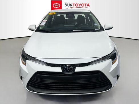 Used 2026 Toyota Corolla LE FWD image 10