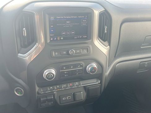 Used 2025 GMC Sierra 1500 Pro w/ Graphite Edition AWD/4WD image 17