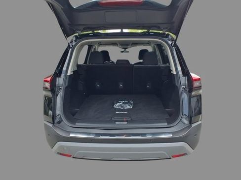 Certified 2023 Nissan Rogue SV AWD/4WD image 9