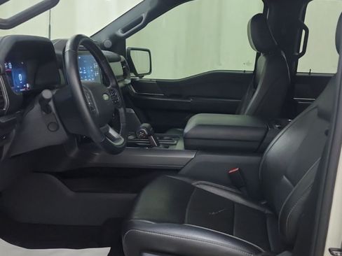 Used 2024 Ford F150 Lariat AWD/4WD image 9