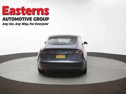 Used 2019 Tesla Model 3 Long Range image 32