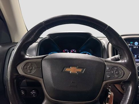 Used 2018 Chevrolet Colorado Z71 AWD/4WD image 13