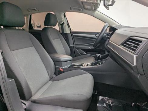 Used 2020 Volkswagen Jetta S image 21